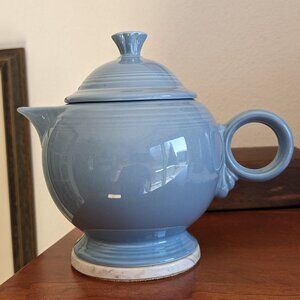 Fiesta Periwinkle Teapot (discontinued color)
